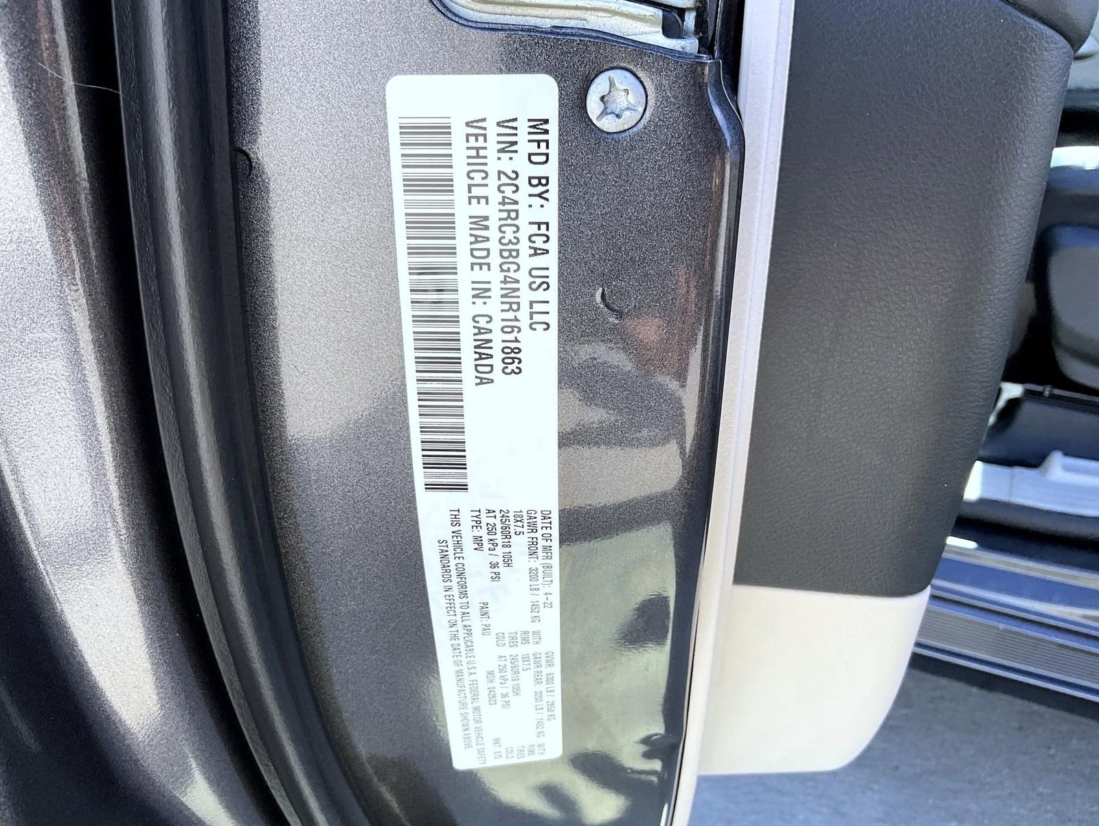 Used 2022 Chrysler Pacifica Touring-L image 27