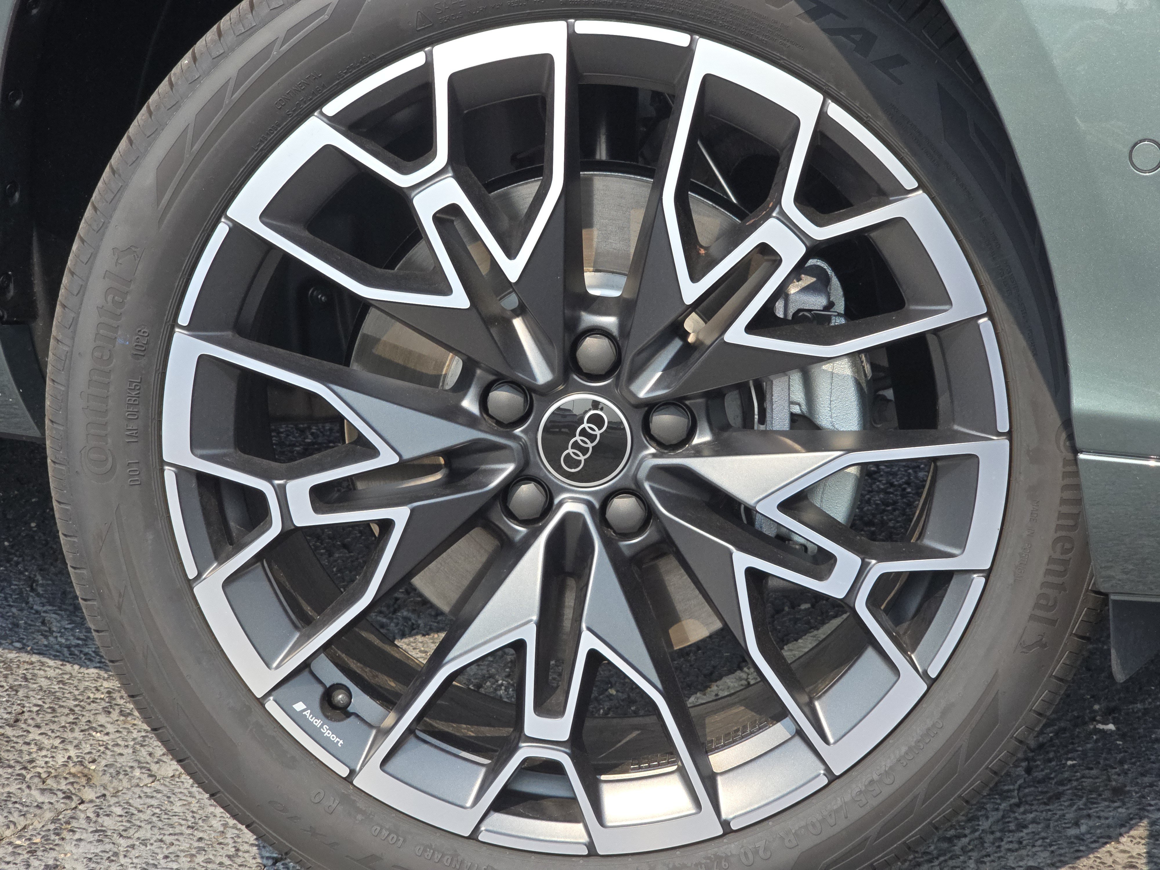 New 2026 Audi Q3 quattro 2.0T AWD/4WD image 15