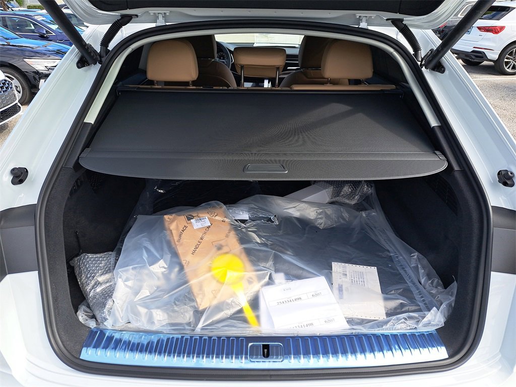 New 2026 Audi Q8 Premium Plus image 31