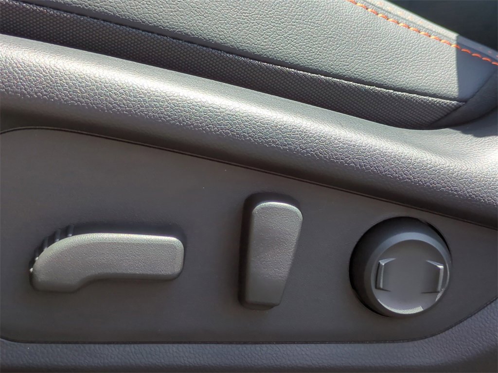 New 2025 Subaru Crosstrek 2.5i Limited w/ Popular Package #3A image 22