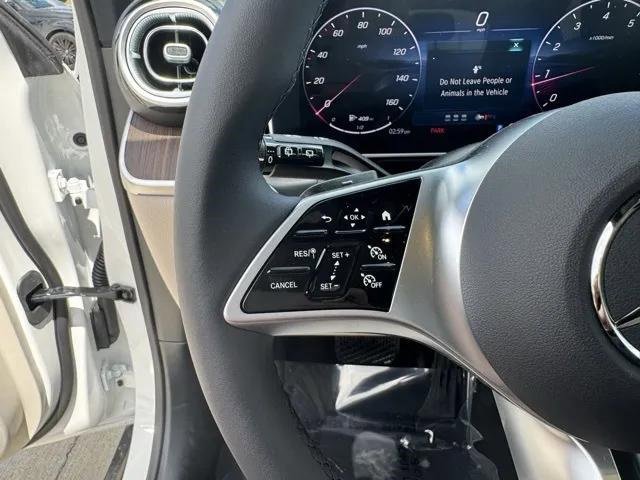 New 2025 Mercedes-Benz GLC 300 image 19