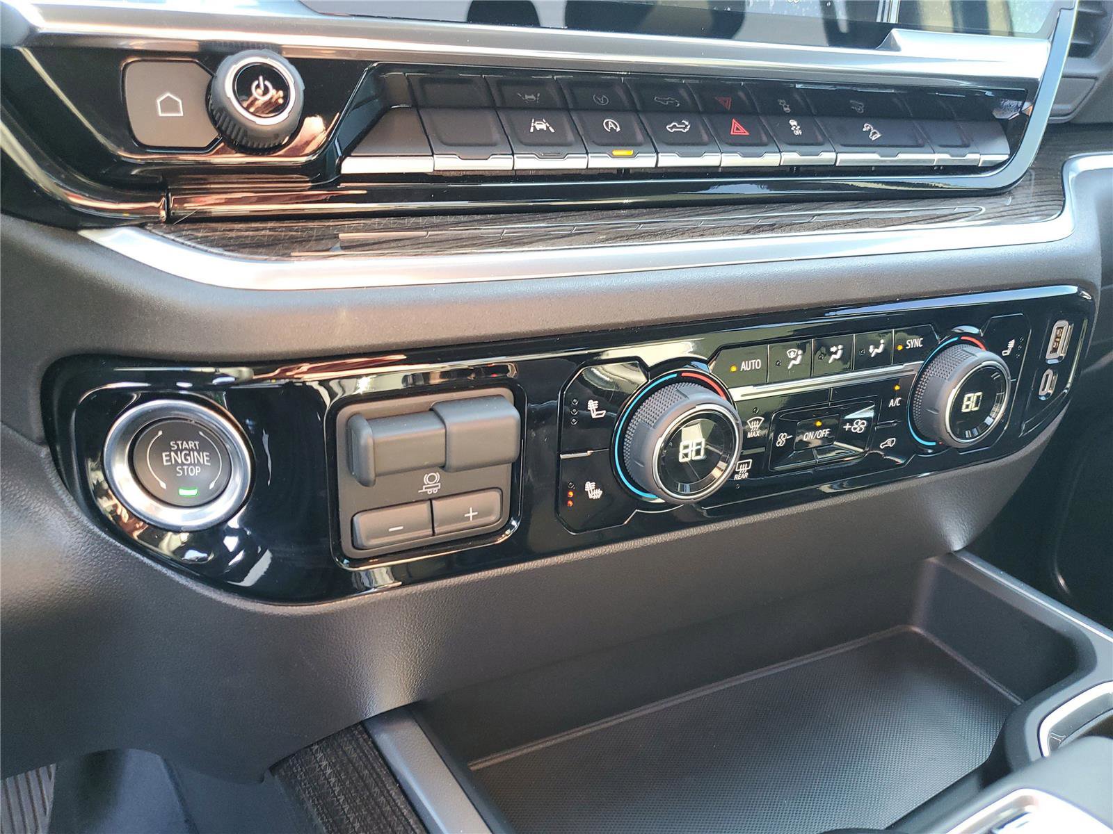 Used 2026 Chevrolet Silverado 1500 LT Trail Boss image 32