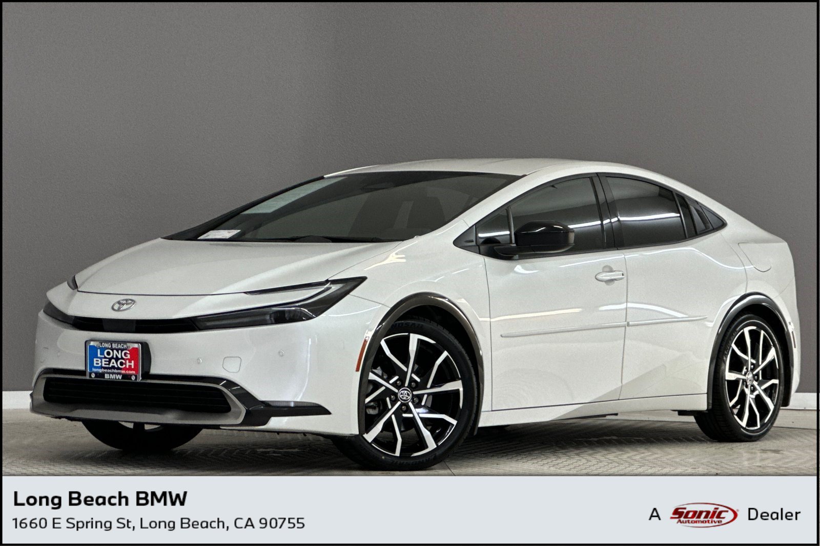 Used 2024 Toyota Prius Prime FWD image 1