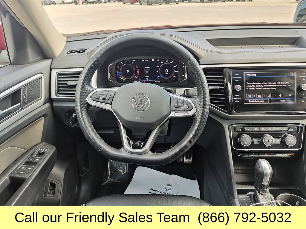 Used 2022 Volkswagen Atlas SEL R-Line AWD/4WD image 15
