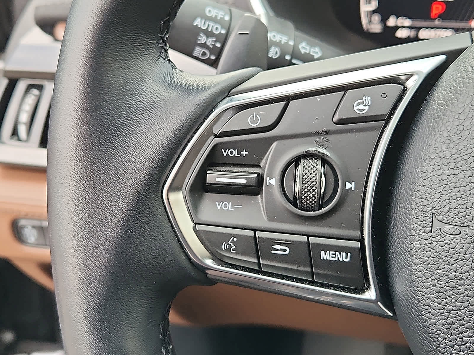 Certified 2025 Acura MDX w/Advance Package image 24