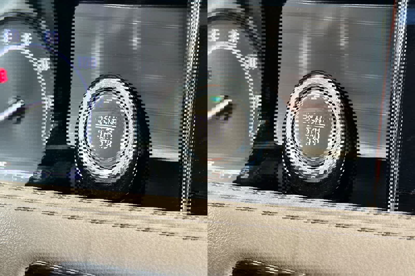 Used 2022 Lincoln Corsair FWD w/ Rear Removable Package Tray image 24