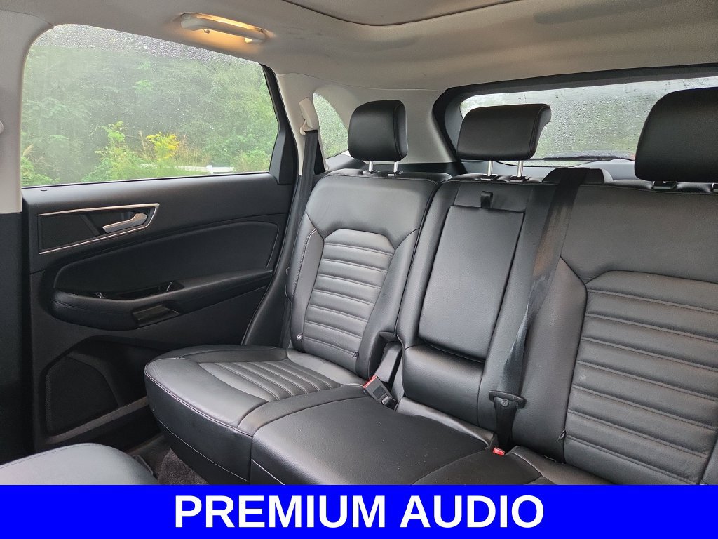 Used 2018 Ford Edge SEL w/ Equipment Group 201A AWD/4WD image 12