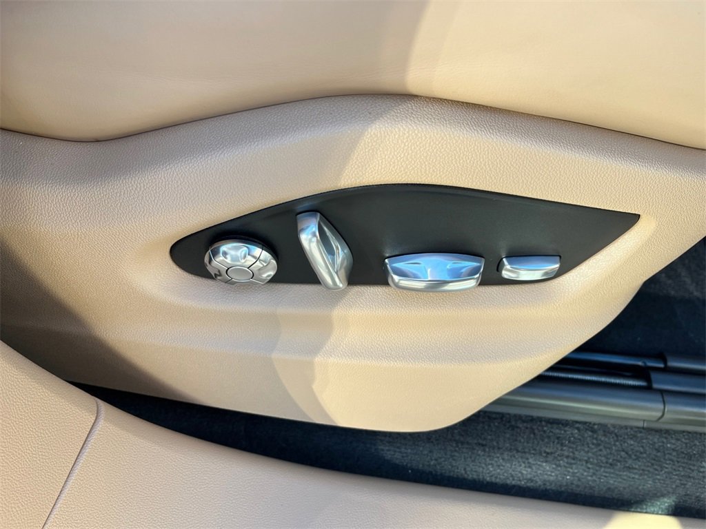 Used 2021 Porsche Cayenne S image 17