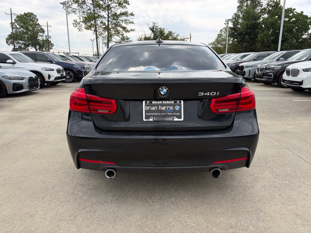 Used 2018 BMW 340i Sedan RWD image 4