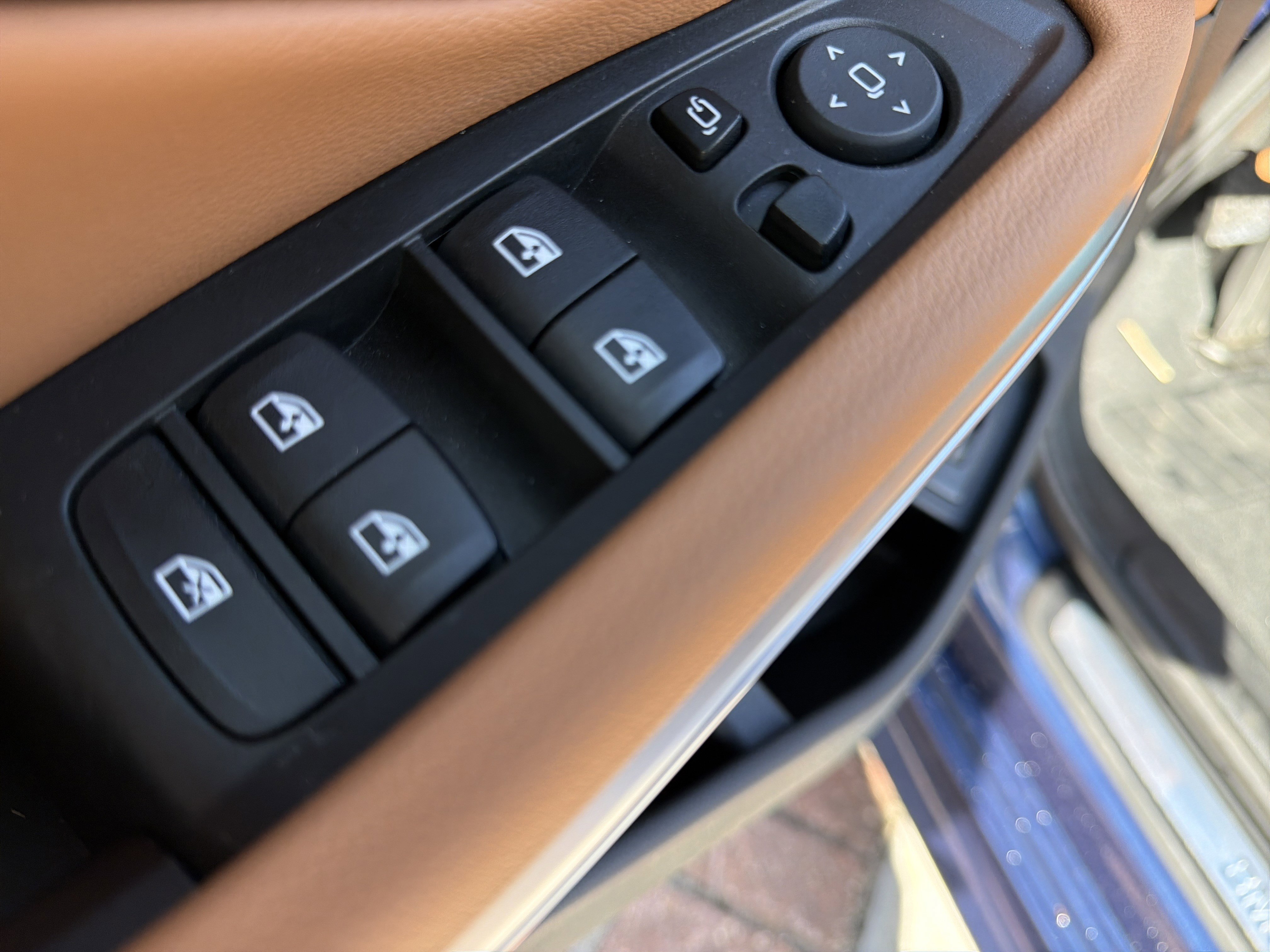 Certified 2024 BMW 330i Sedan image 15