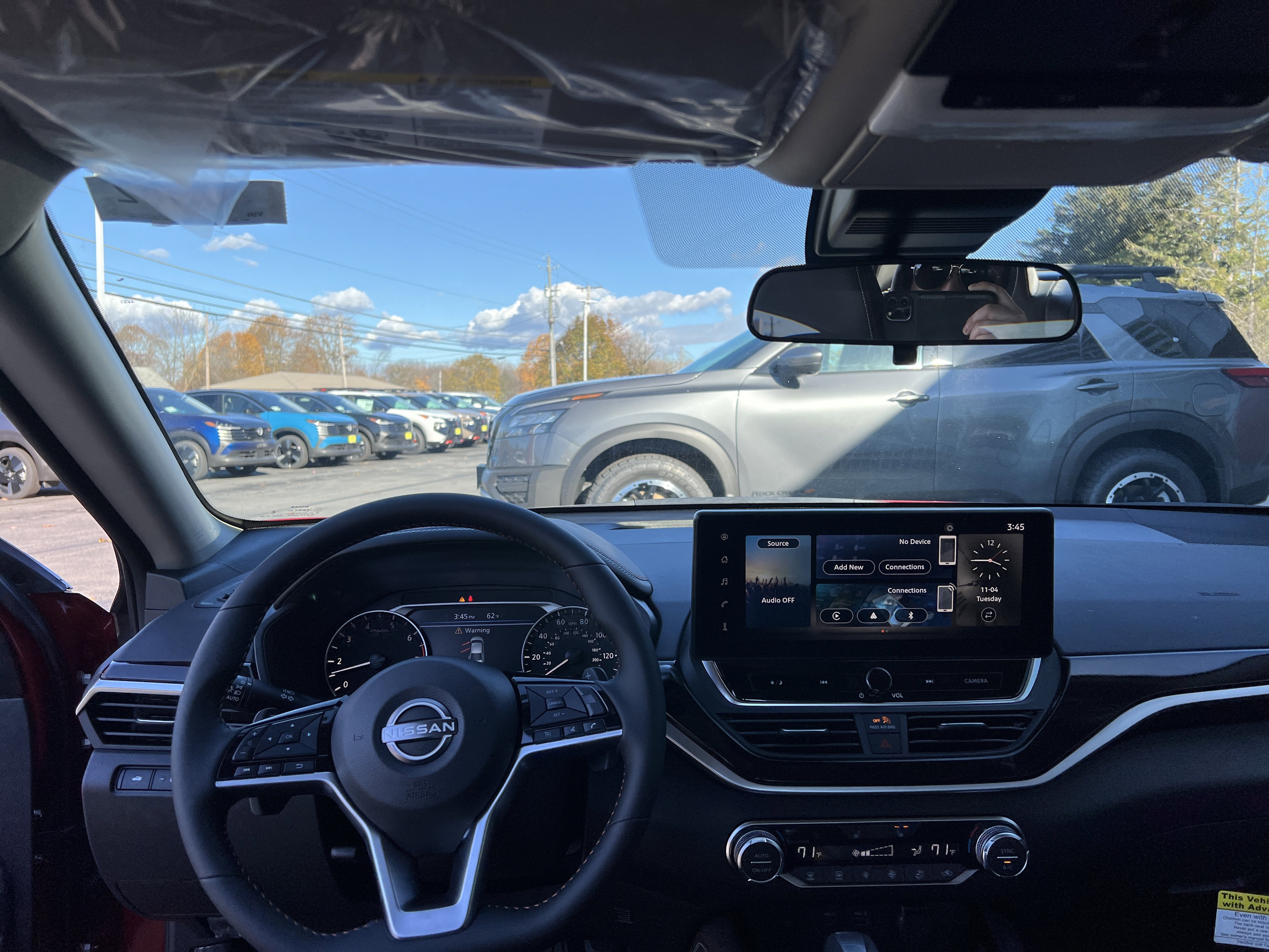 New 2025 Nissan Altima 2.5 SR w/ SR Premium Package image 4