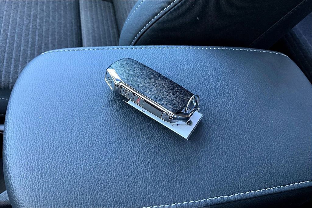 Used 2024 Kia Soul EX image 33