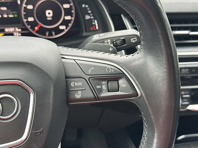Used 2017 Audi Q7 3.0T Prestige AWD/4WD image 27