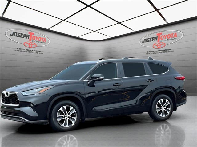 Certified 2023 Toyota Highlander XLE