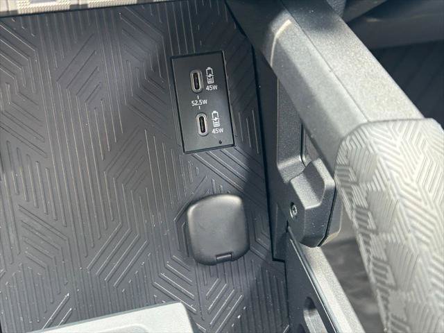 Certified 2025 Toyota 4Runner Platinum AWD/4WD image 37