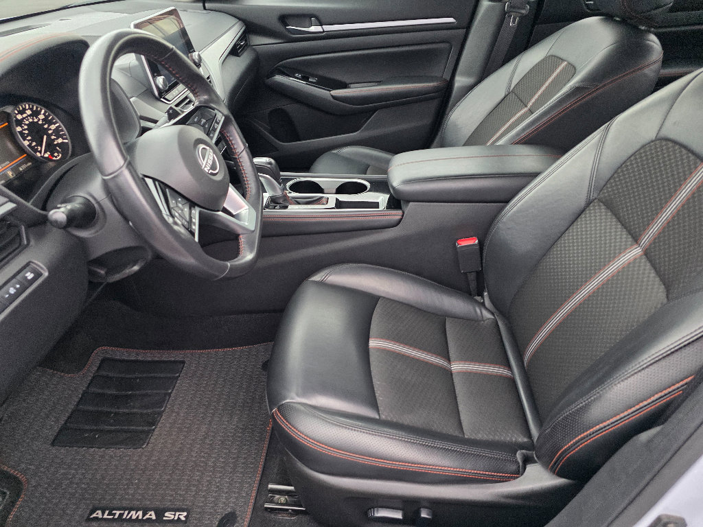 Used 2024 Nissan Altima 2.5 SR image 12