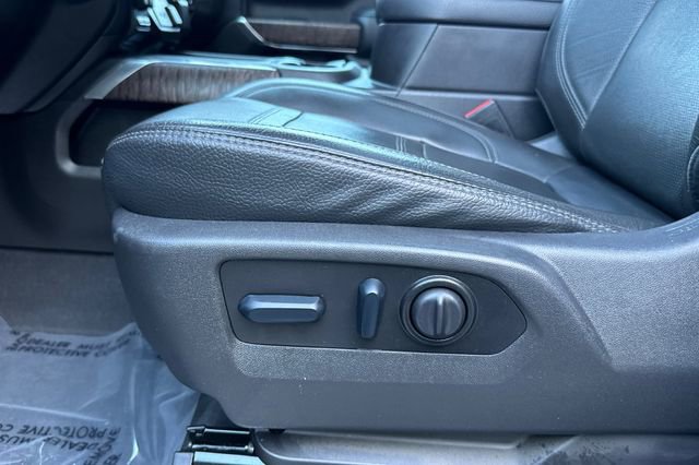 Used 2023 GMC Sierra 2500 Denali w/ Denali Ultimate Package image 13