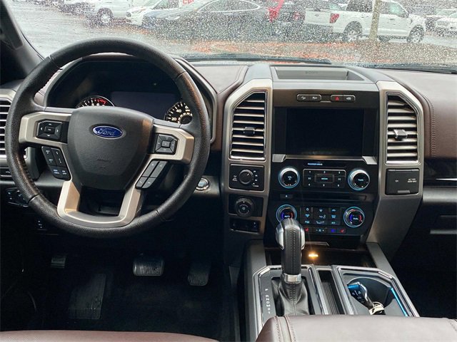 Used 2016 Ford F150 Platinum w/ Equipment Group 701A Luxury image 8