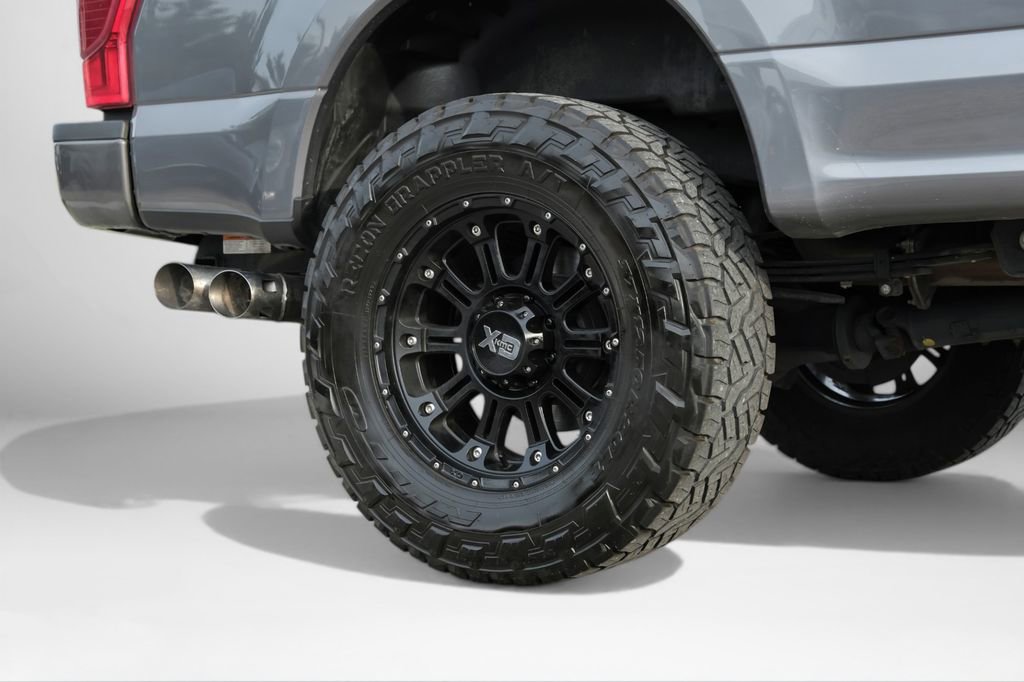 Used 2021 Ford F250 Platinum w/ FX4 Off-Road Package AWD/4WD image 65