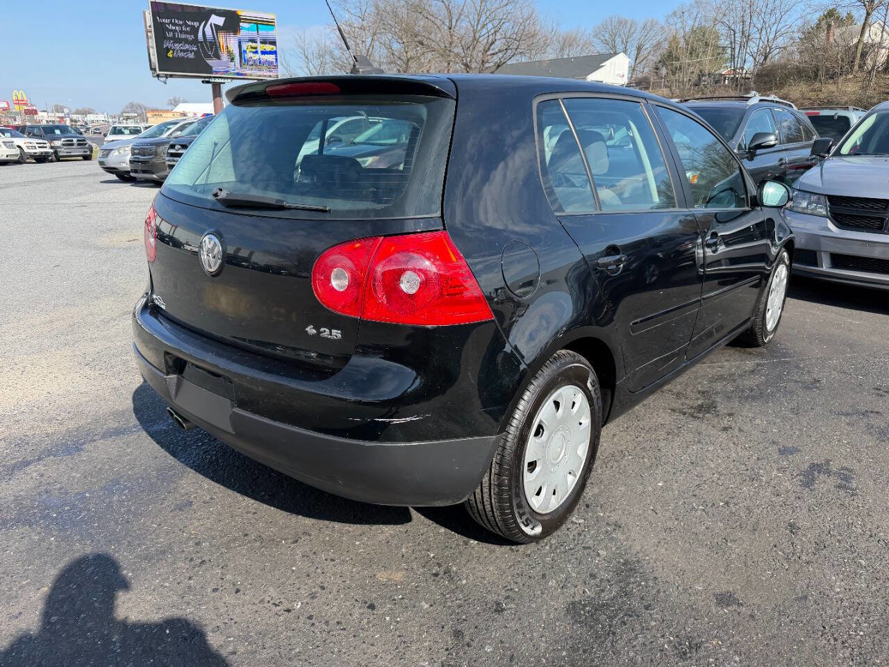 Used 2009 Volkswagen Rabbit S image 9