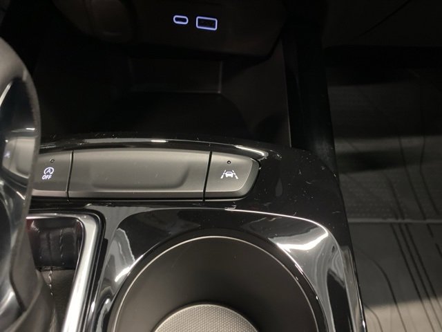 New 2025 Chevrolet Trax LT w/ LT Convenience Package image 22