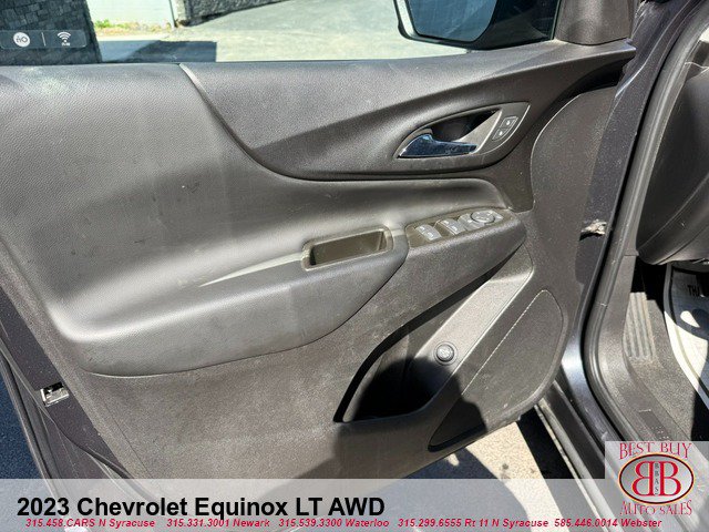 Used 2023 Chevrolet Equinox LT w/ Driver Convenience Package AWD/4WD image 8