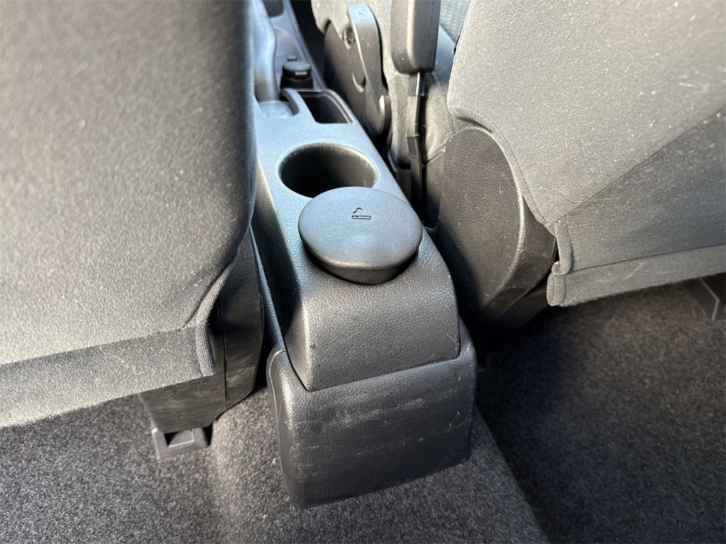 Used 2011 Nissan Versa 1.8 S w/ Plus Pkg image 38