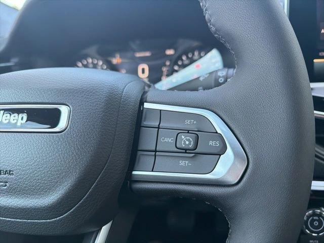 New 2026 Jeep Compass Latitude image 24