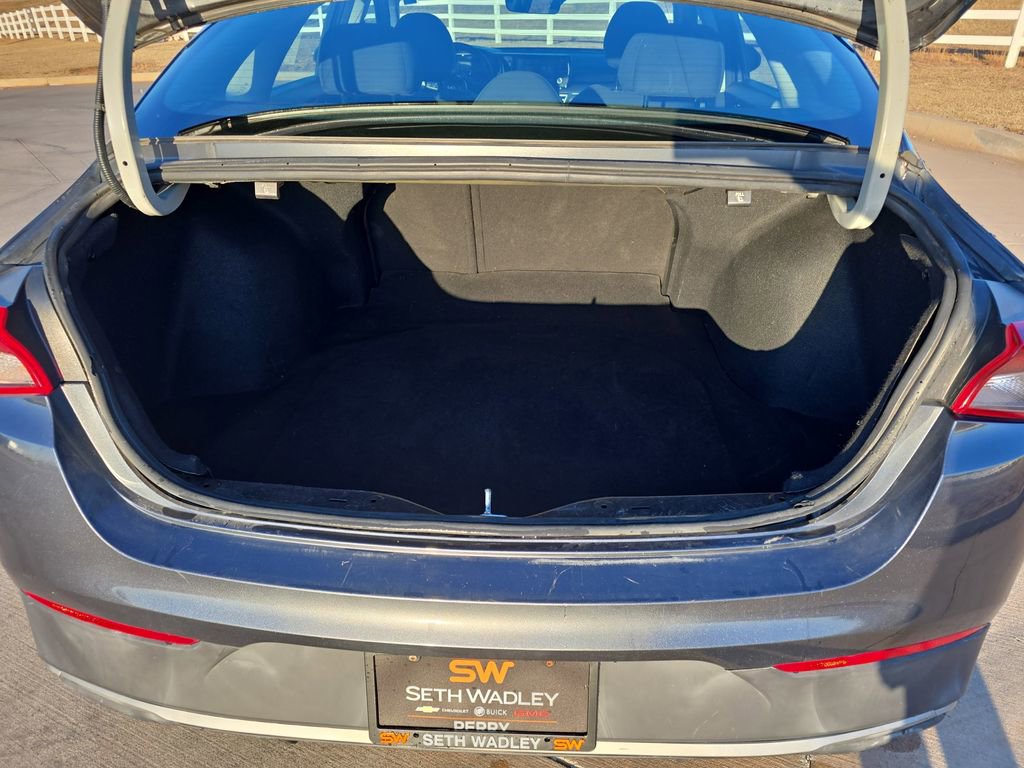 Used 2023 Kia K5 LXS image 12