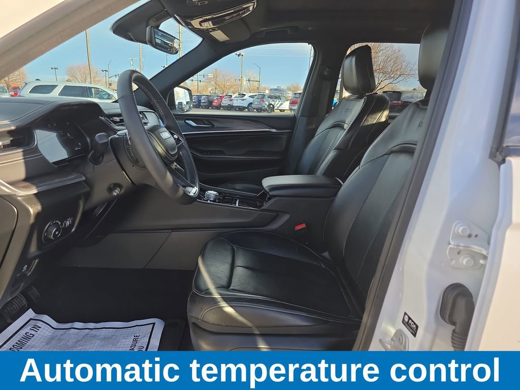 Used 2024 Jeep Grand Cherokee Overland w/ Trailer Tow Package image 6