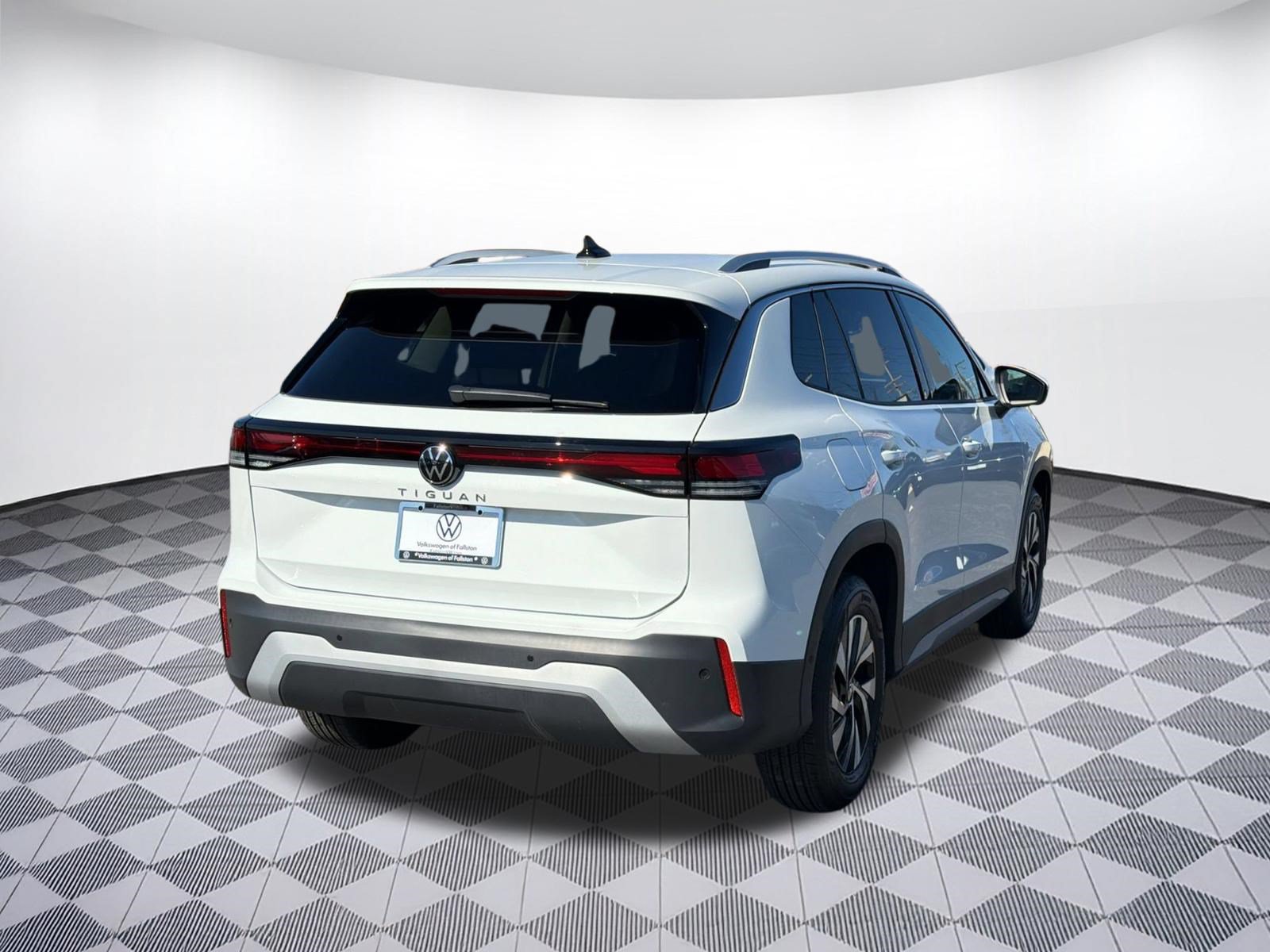 Certified 2026 Volkswagen Tiguan S FWD image 9
