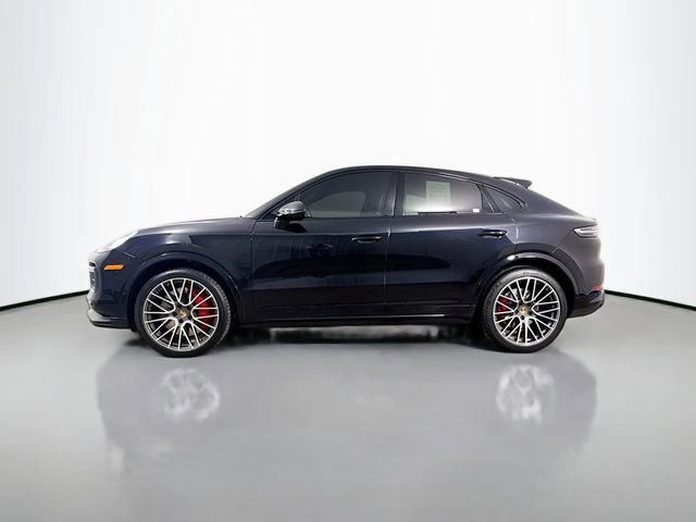 Used 2020 Porsche Cayenne Turbo image 4