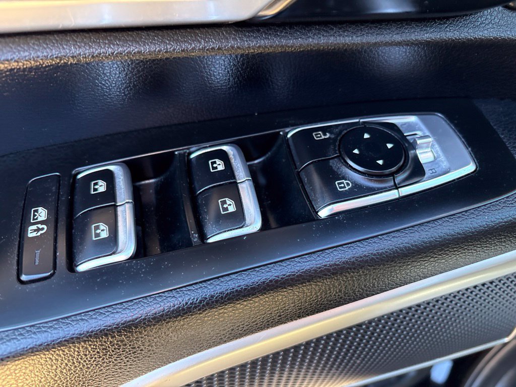 Used 2020 Kia Telluride LX FWD image 12