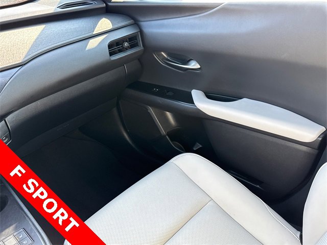 Used 2024 Lexus UX 250h F Sport image 14
