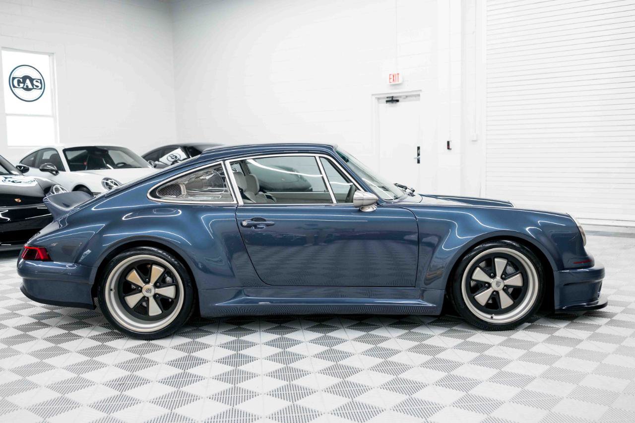 Used 1991 Porsche 911 Carrera image 6