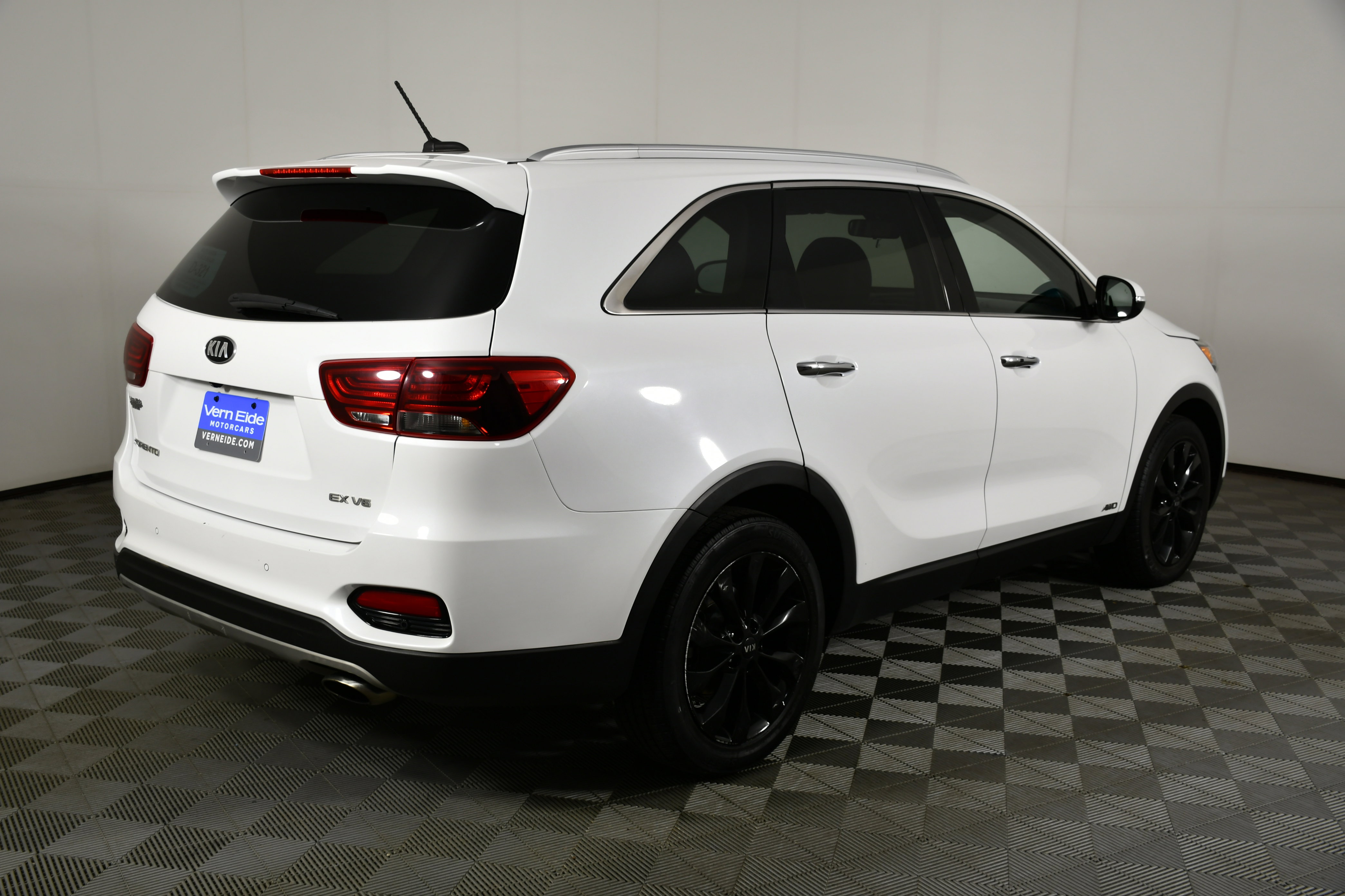 Used 2020 Kia Sorento EX image 6