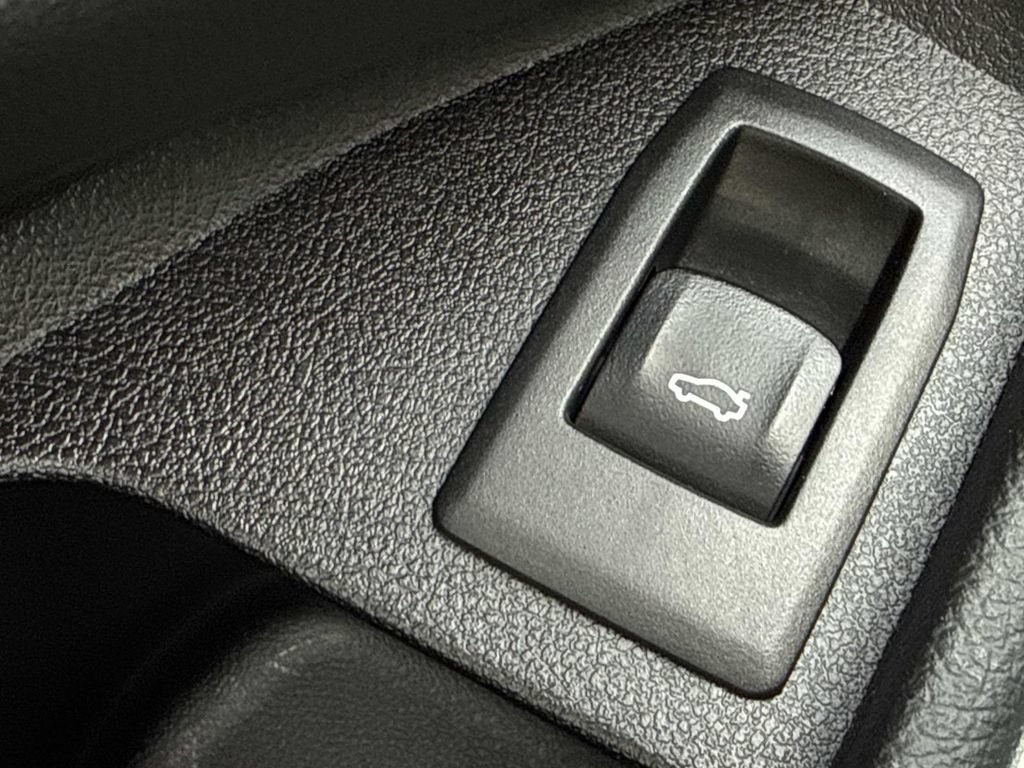 Used 2023 BMW M340i w/ Premium Package RWD image 24