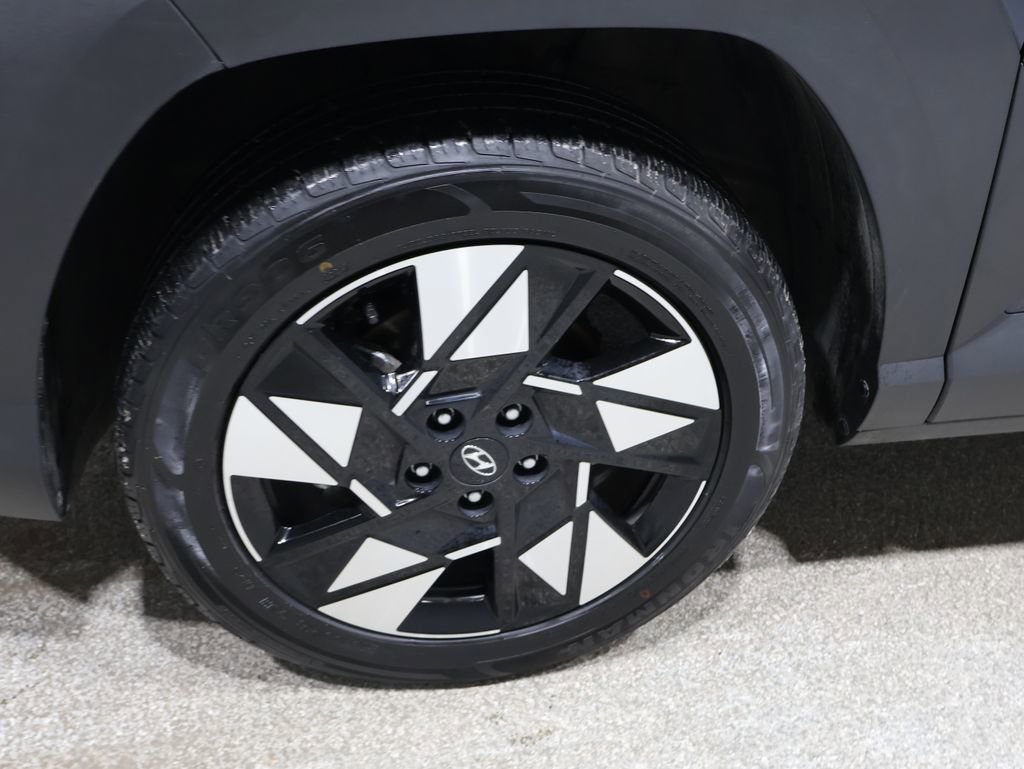 Used 2024 Hyundai Kona SEL image 9