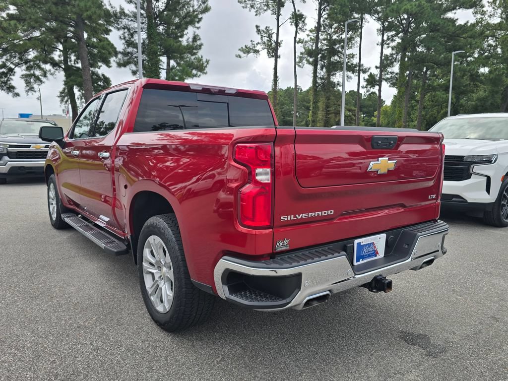 Certified 2024 Chevrolet Silverado 1500 LTZ w/ LTZ Premium Package AWD/4WD image 3
