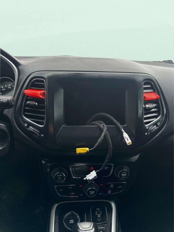 Used 2020 Jeep Compass Latitude AWD/4WD image 25