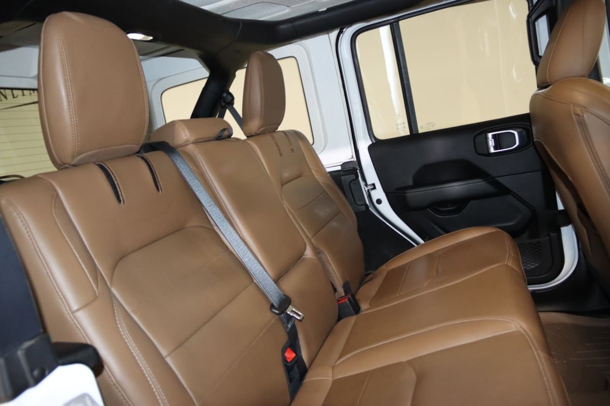 Used 2021 Jeep Wrangler Unlimited Sahara w/ Dual Top Group AWD/4WD image 75