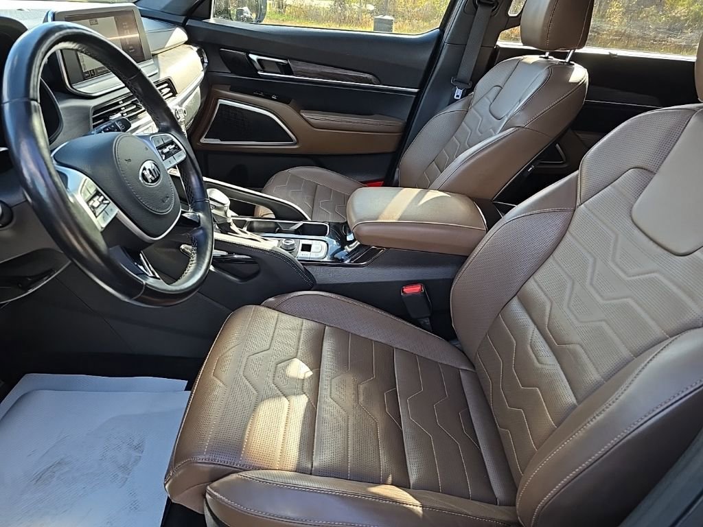 Used 2021 Kia Telluride SX w/ SX Prestige Package image 9