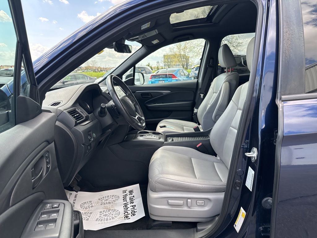 Used 2023 Honda Passport EX-L image 33