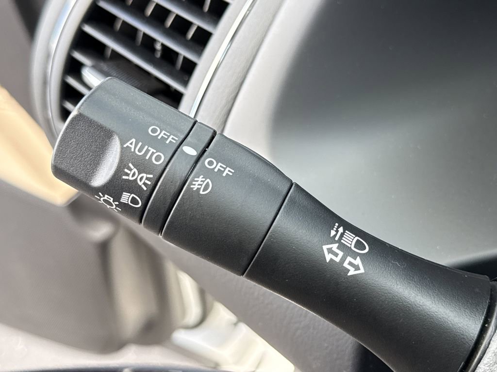 Certified 2024 Nissan Armada SL w/ Captain's Chairs Package image 41