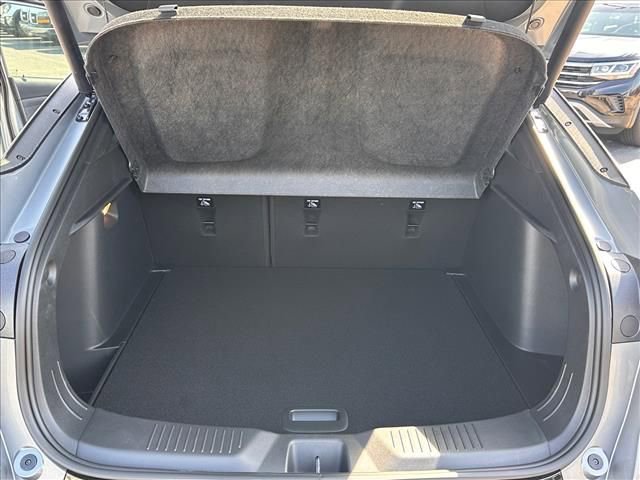 New 2026 Buick Envista Sport Touring w/ Convenience I Package FWD image 34