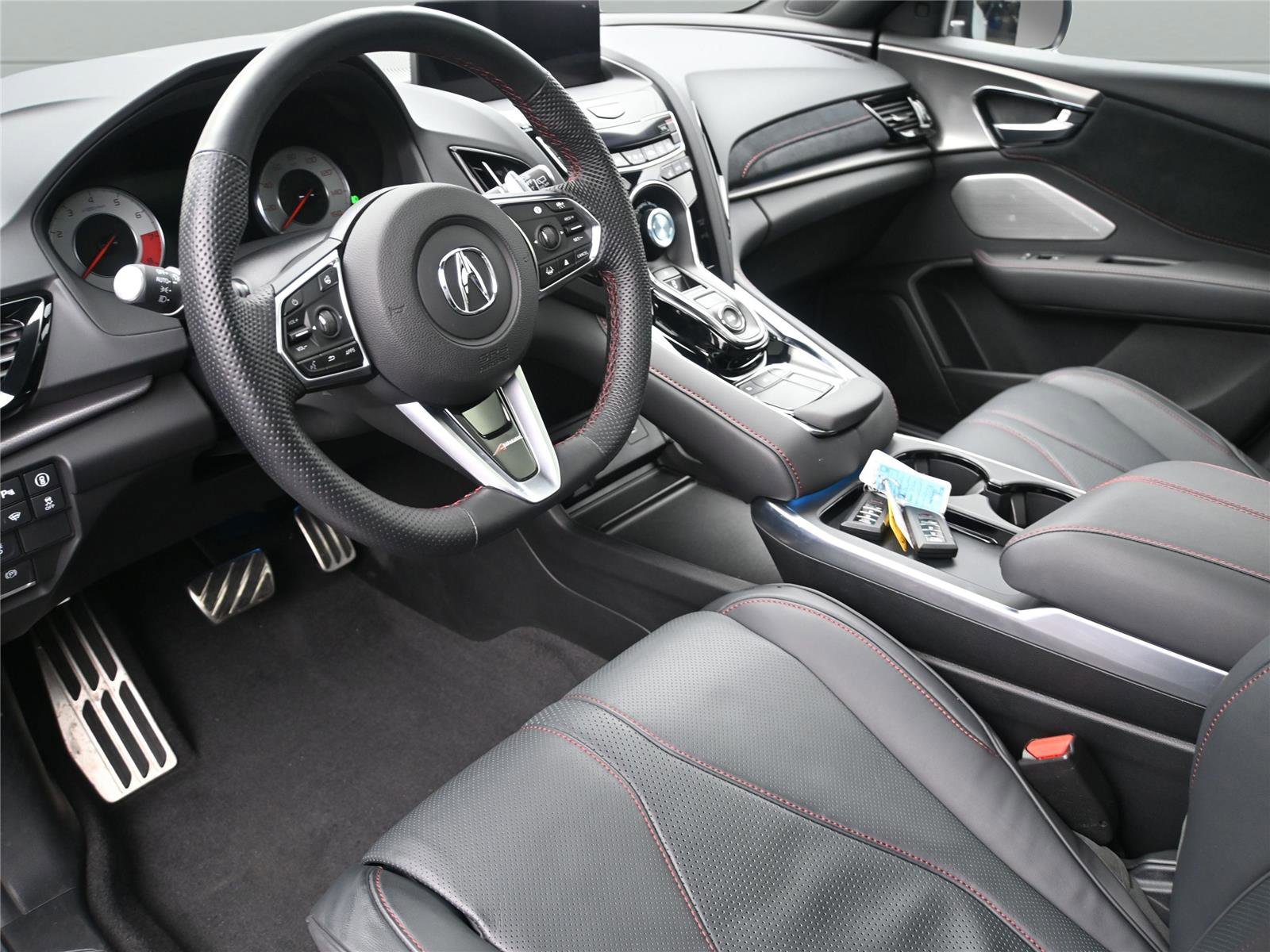 New 2025 Acura RDX A-Spec image 2