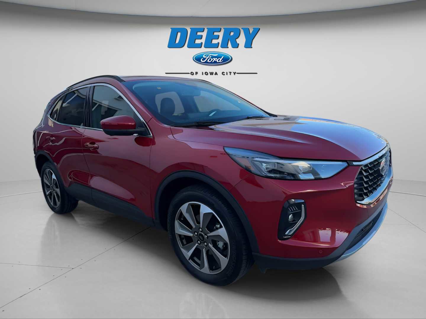 Used 2023 Ford Escape Platinum image 1