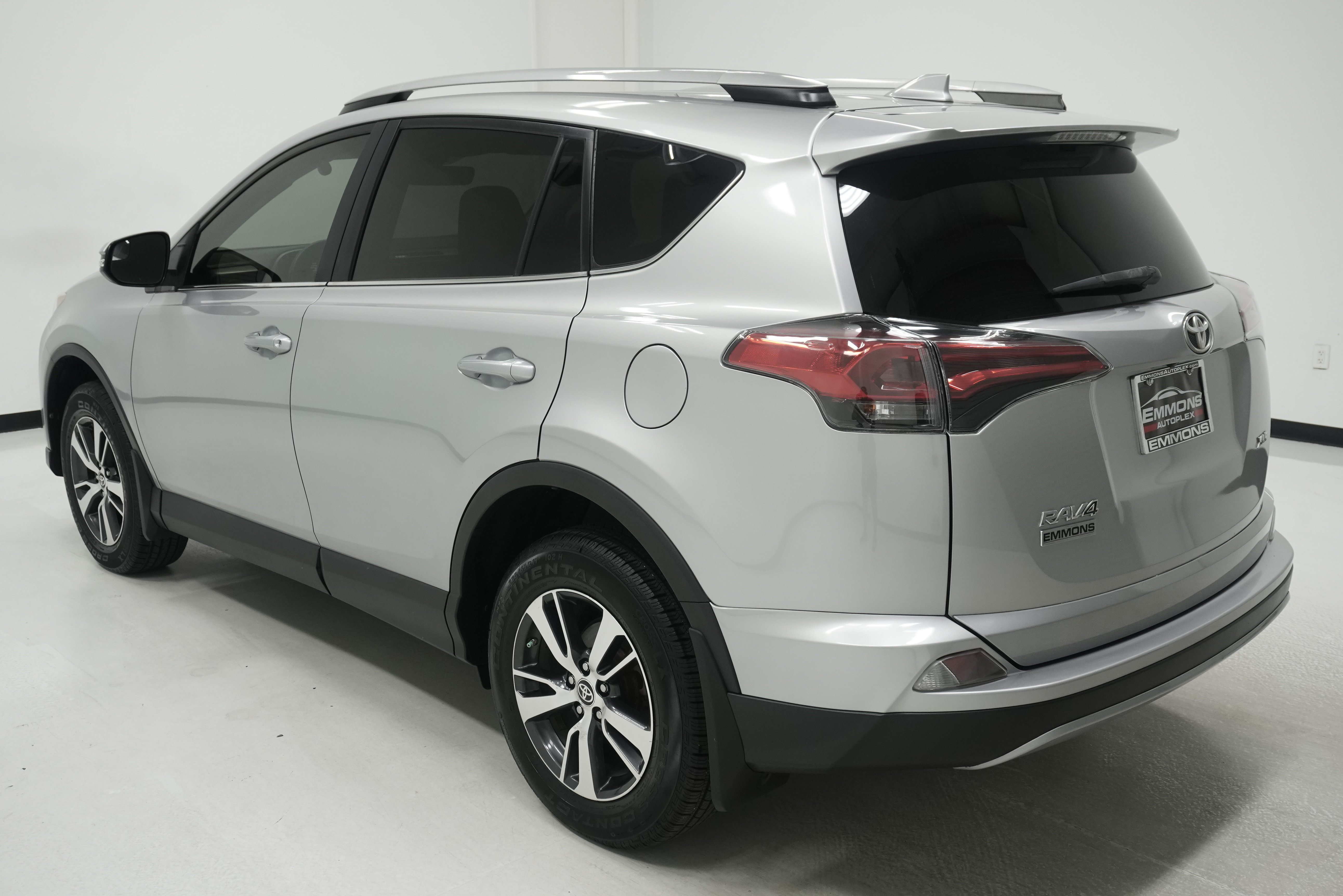 Used 2017 Toyota RAV4 XLE w/ Plus Special Value Package FWD image 6