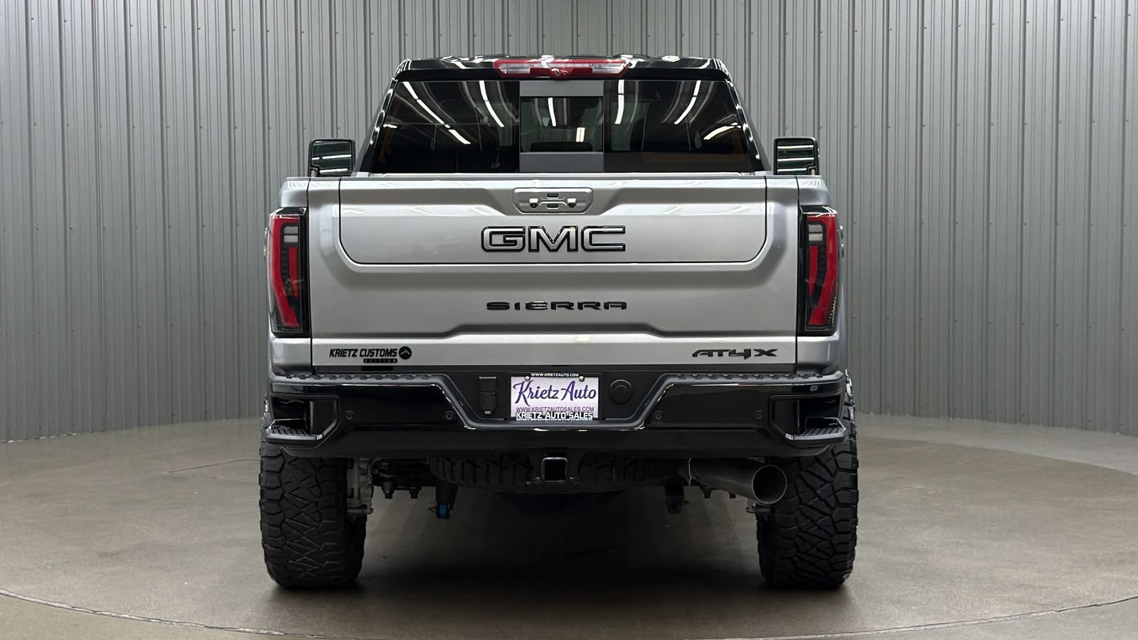 Used 2026 GMC Sierra 2500 AT4X AWD/4WD image 4