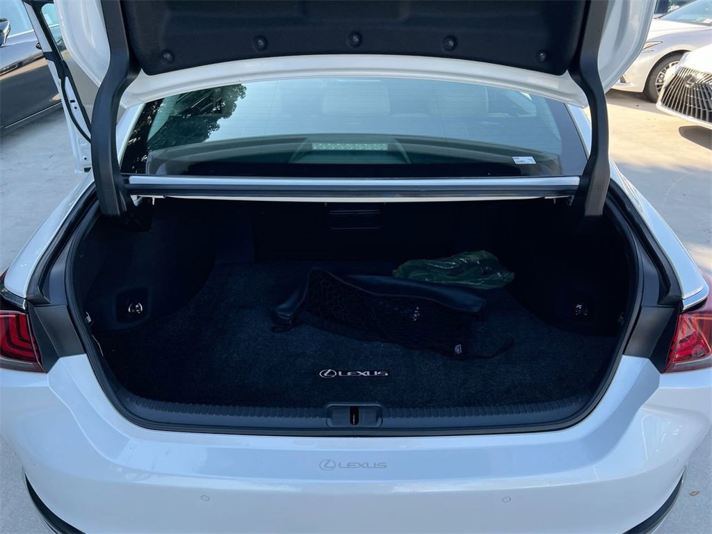 Certified 2020 Lexus ES 300h w/ Premium Package image 22